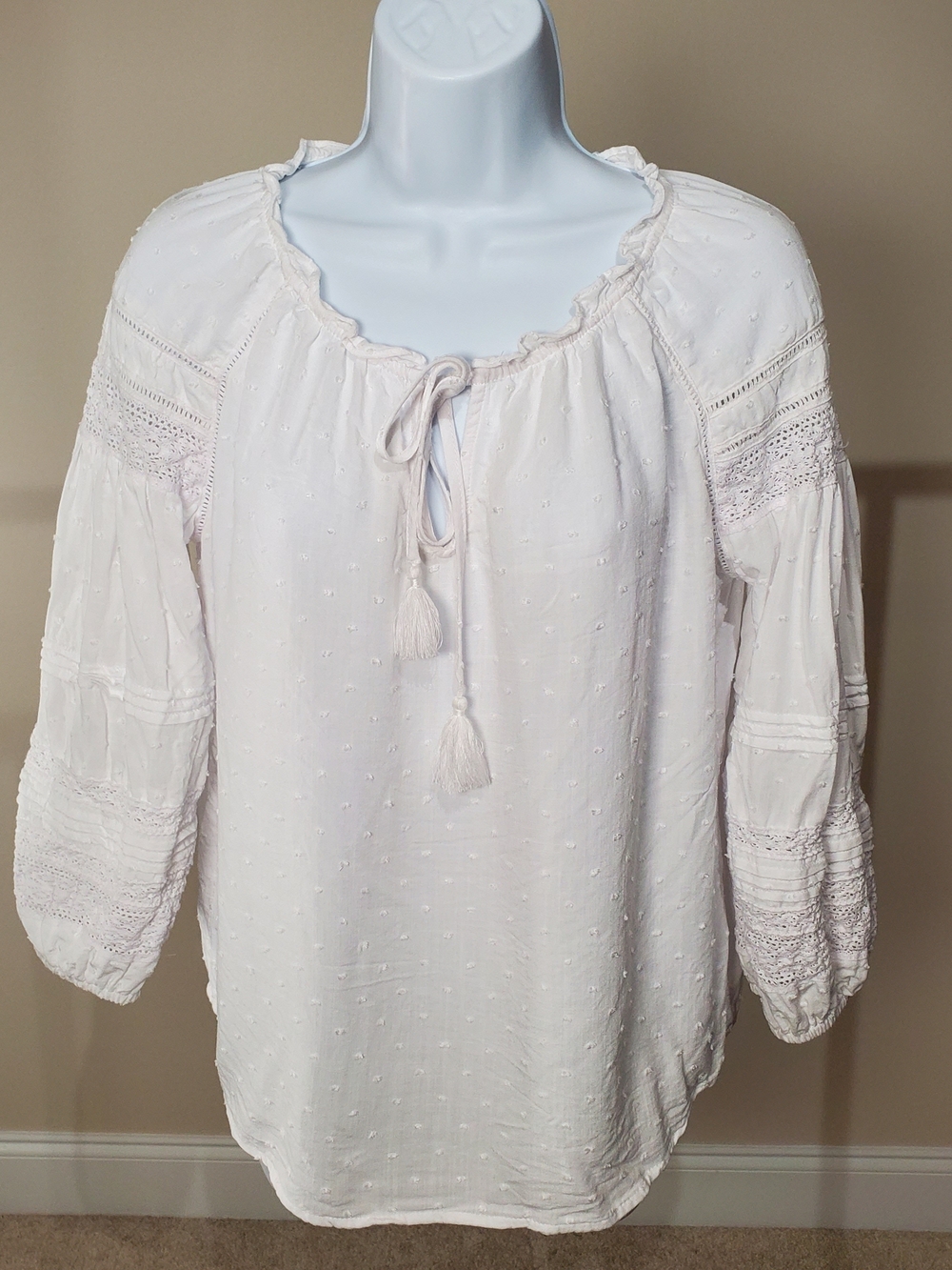 Tribal - White - Swiss Dot - Tunic Blouse Size XS